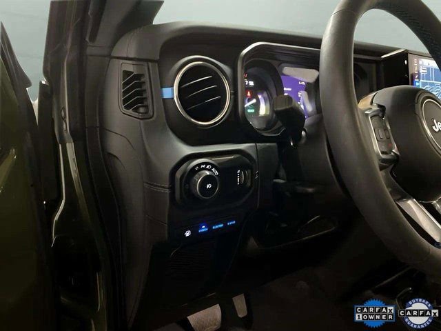 Used 2024 Jeep Wrangler High Altitude image 14
