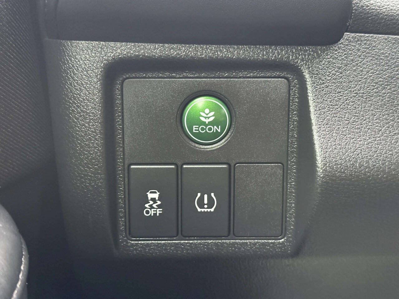Used 2019 Honda HR-V LX image 27