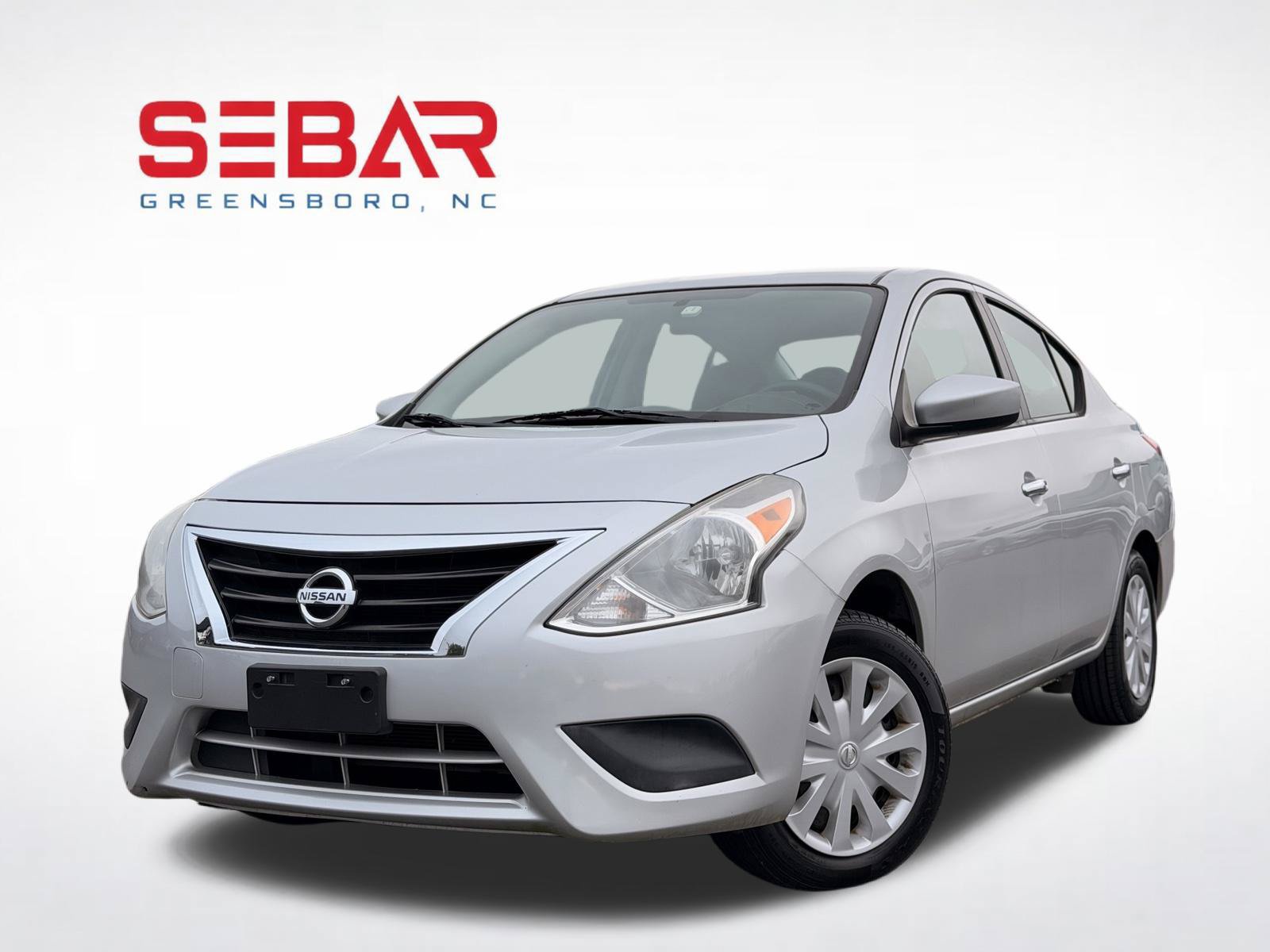 Used 2019 Nissan Versa SV FWD image 1