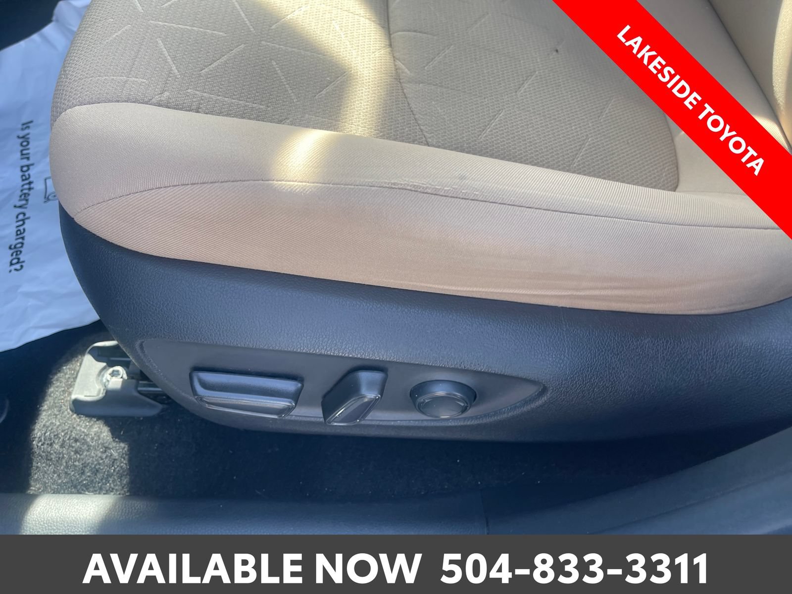 Certified 2020 Toyota RAV4 XLE w/ Convenience Package FWD image 28