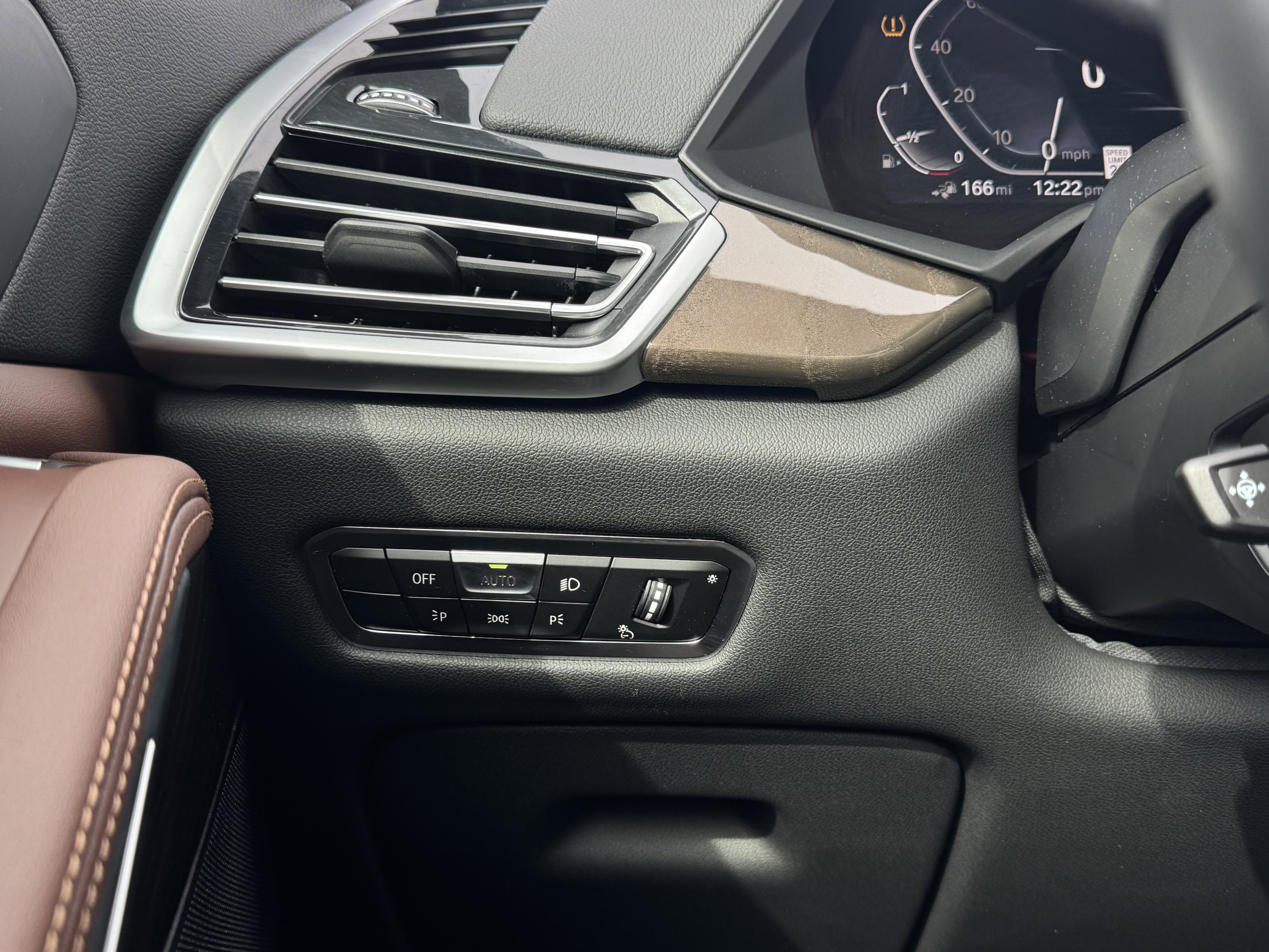 Used 2023 BMW X5 xDrive45e w/ Executive Package image 31