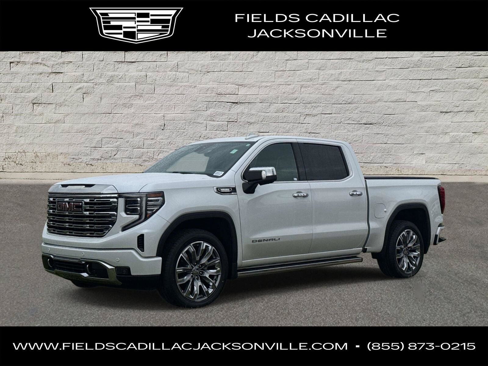 Used 2024 GMC Sierra 1500 Denali w/ Denali Reserve Package AWD/4WD image 1