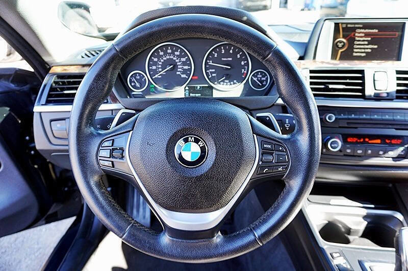 Used 2014 BMW 428i Coupe image 22