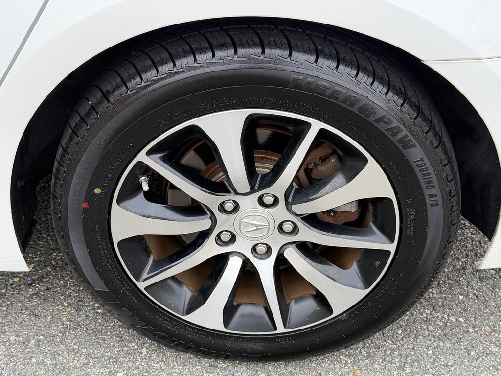 Used 2015 Acura TLX w/ Technology Package FWD image 32