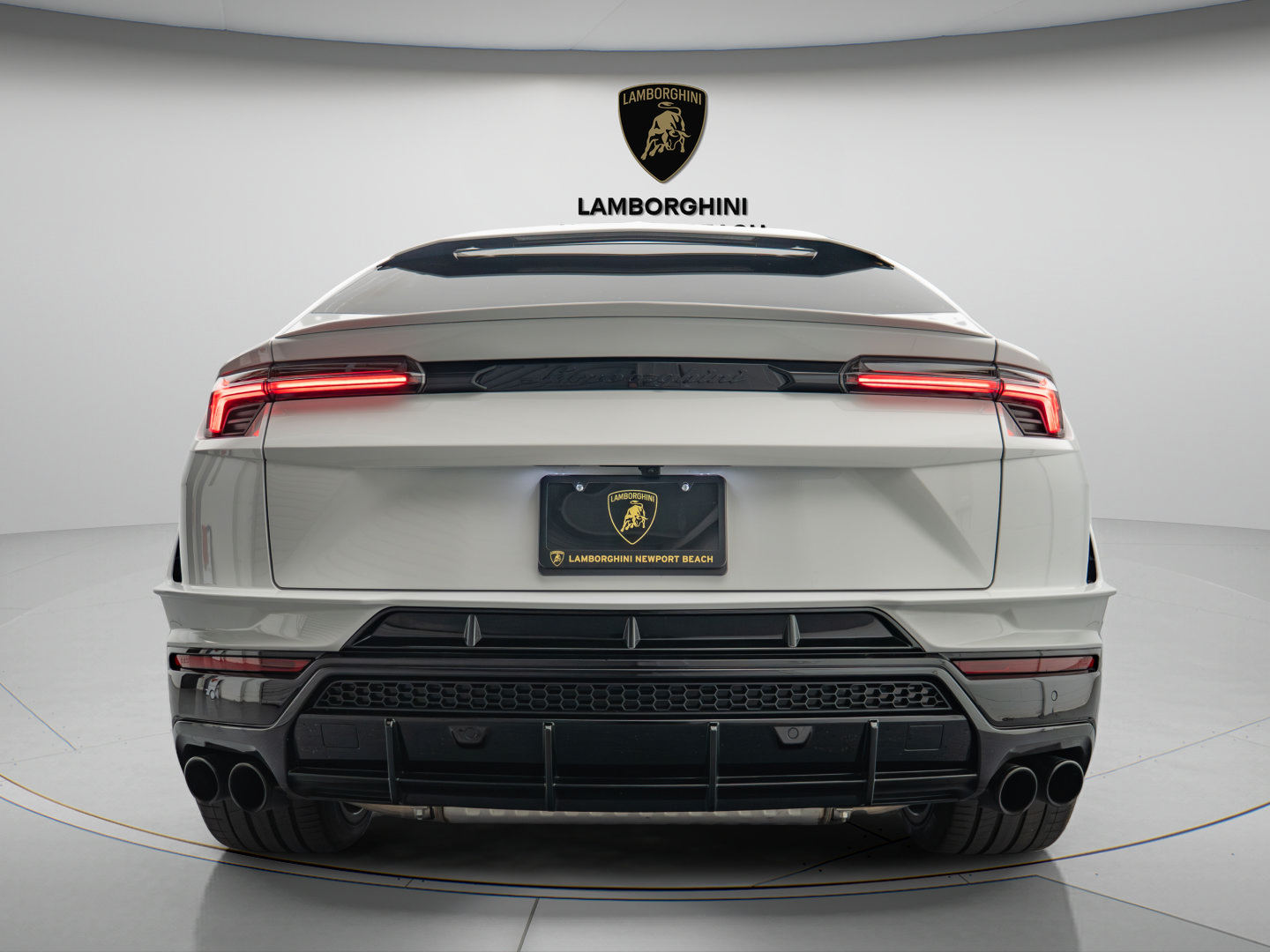 Used 2024 Lamborghini Urus S AWD/4WD image 10