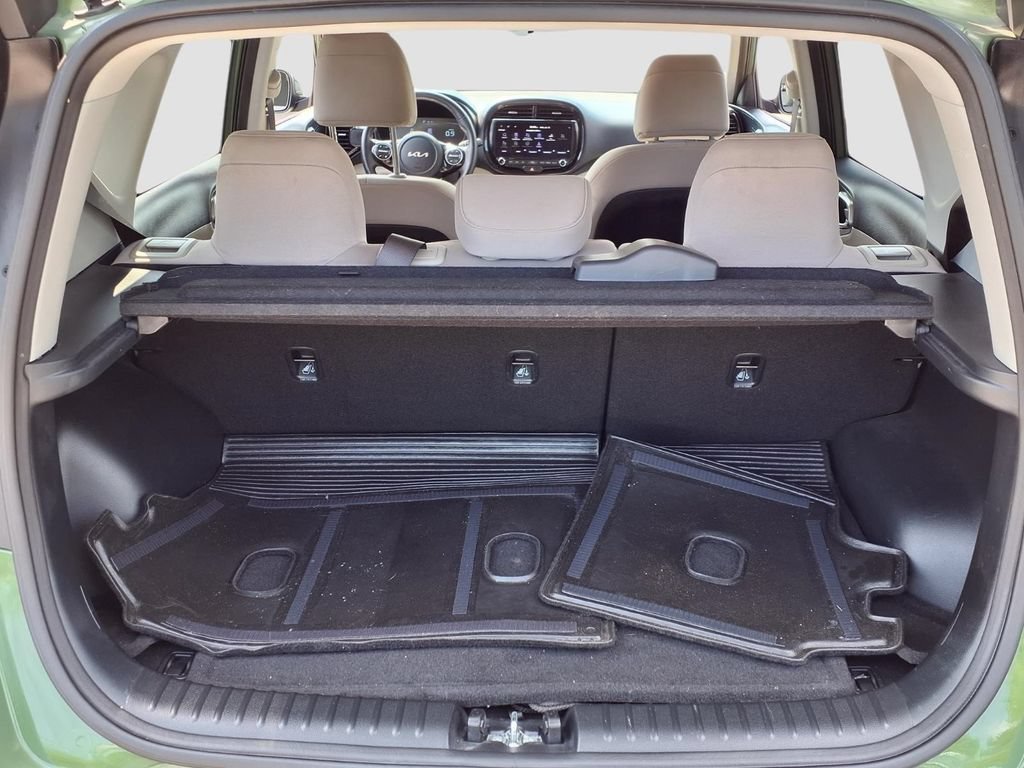Used 2023 Kia Soul EX FWD image 32