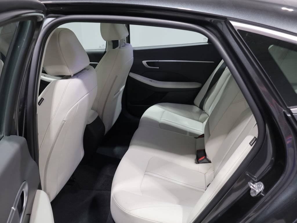 Used 2025 Hyundai Sonata SEL FWD image 18