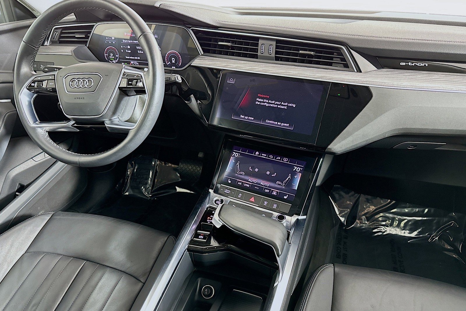 Used 2023 Audi e-tron Premium AWD/4WD image 6
