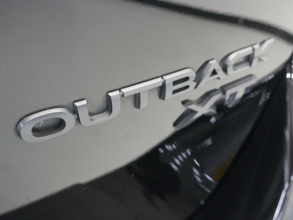 Used 2020 Subaru Outback Onyx Edition XT image 13