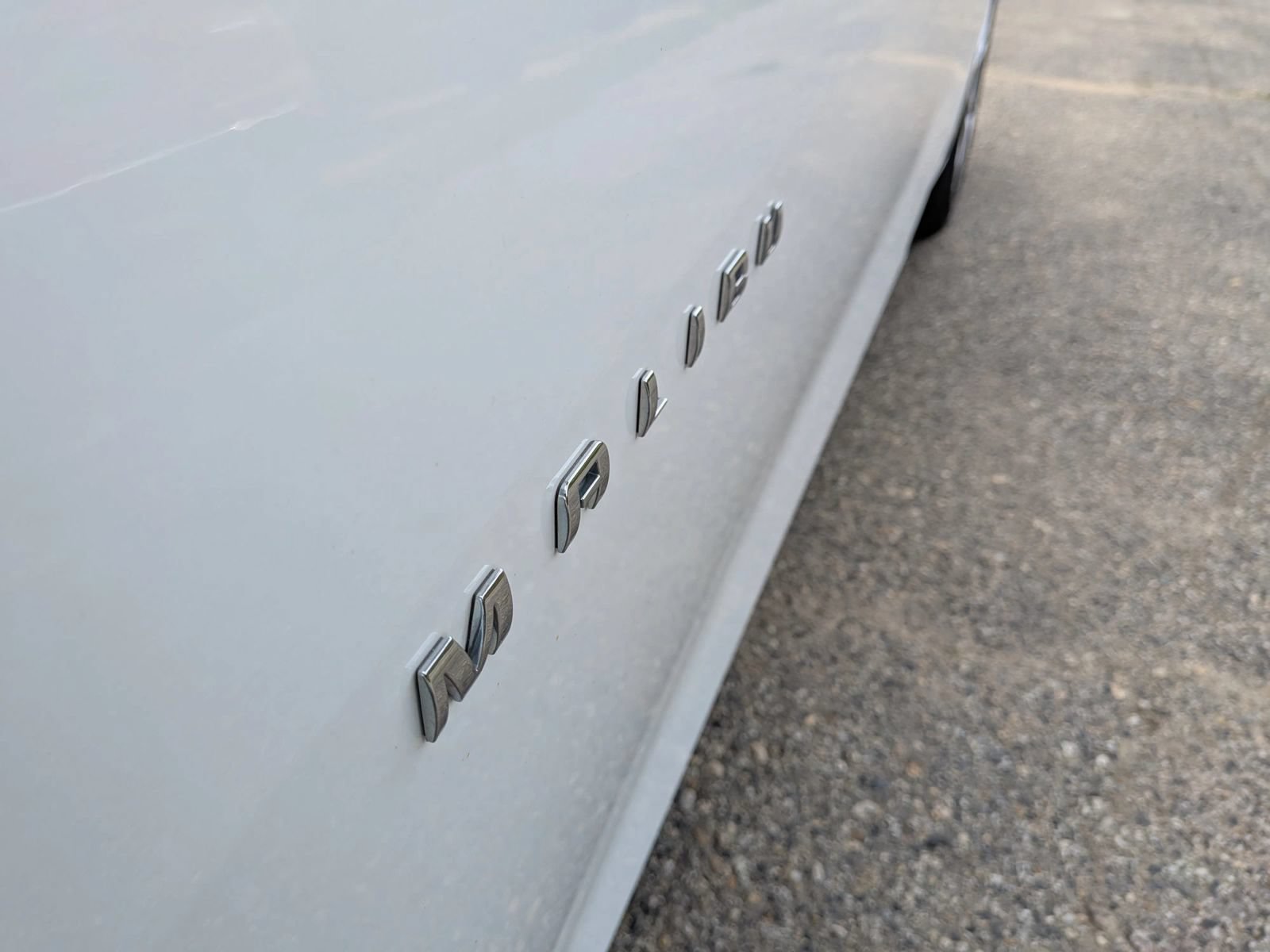 Used 2021 Chevrolet Malibu LT FWD image 12