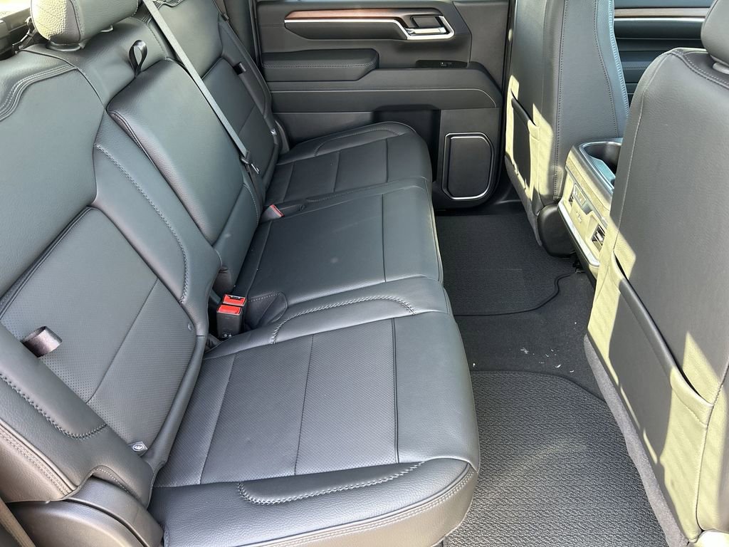 New 2025 GMC Sierra 2500 Denali w/ Denali Reserve Package image 27