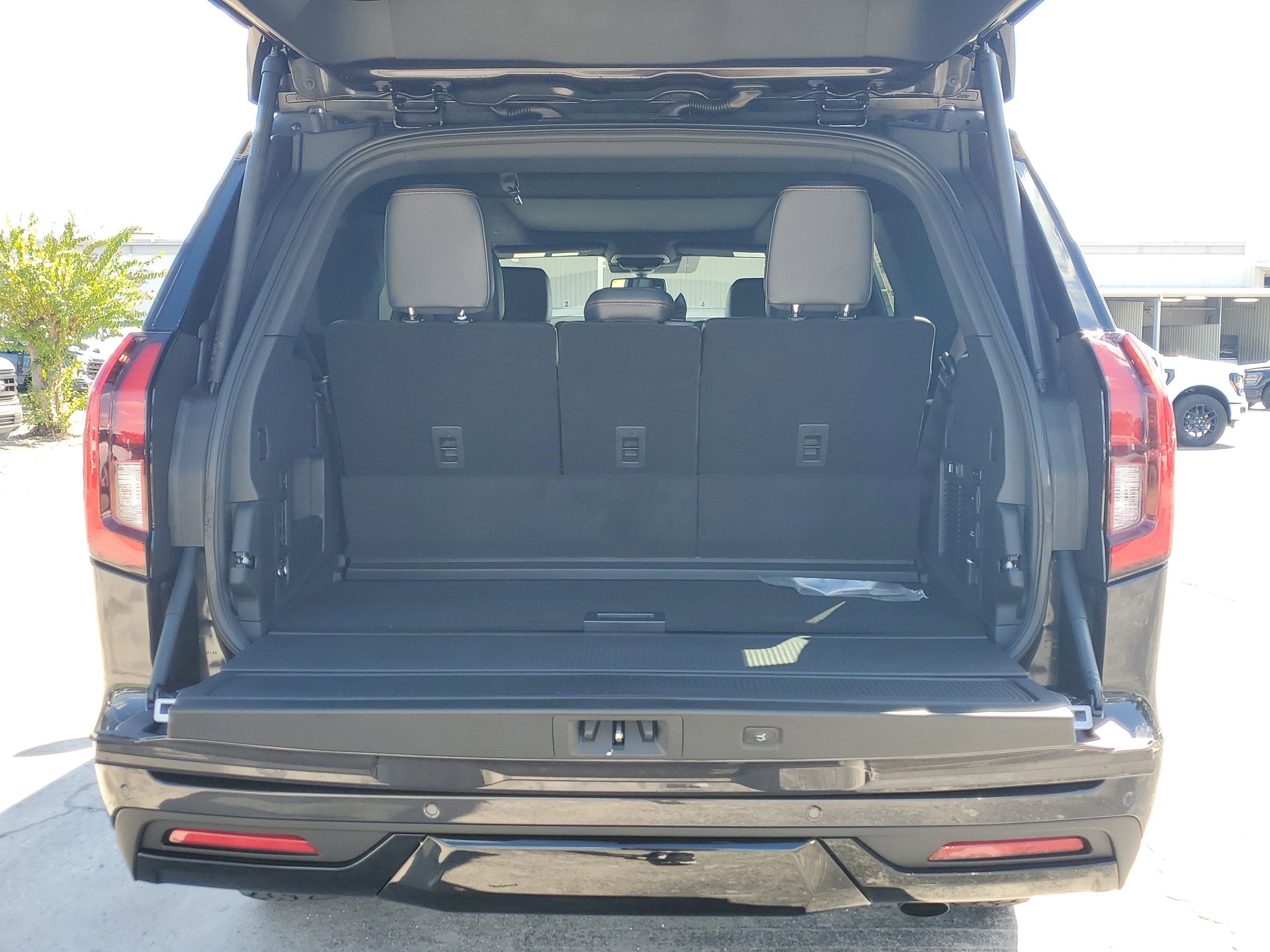 New 2025 Ford Expedition Tremor image 10