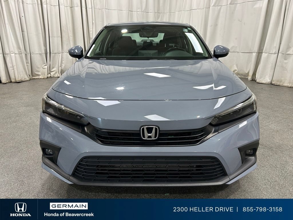 Used 2022 Honda Civic Touring image 3