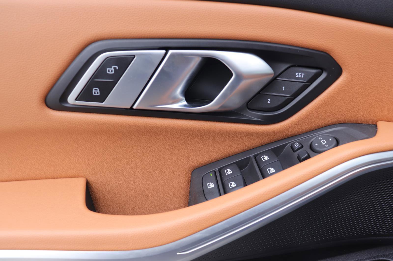 Used 2023 BMW 330i Sedan w/ Driving Assistance Package image 21