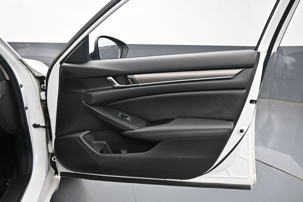 Used 2020 Honda Accord LX image 35