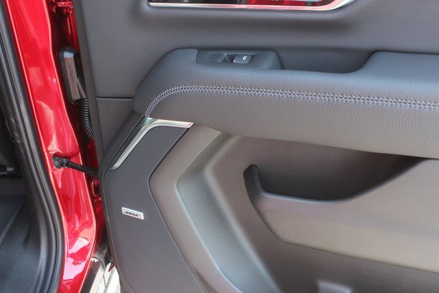 New 2025 GMC Yukon XL Denali w/ Sun & Power Step Package image 29