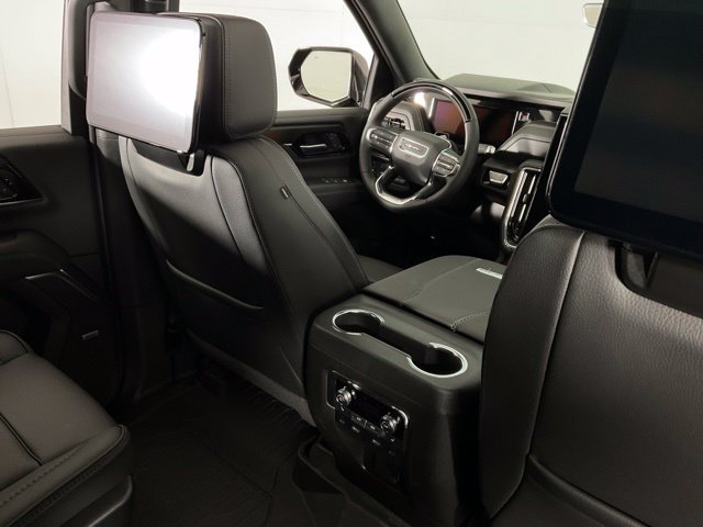 New 2026 GMC Yukon Denali w/ Denali Reserve Package AWD/4WD image 35