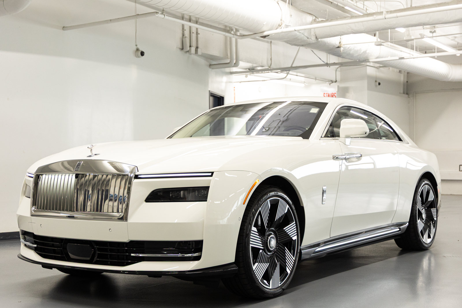 Certified 2024 Rolls-Royce Spectre w/ Spectre Launch Package AWD/4WD image 2