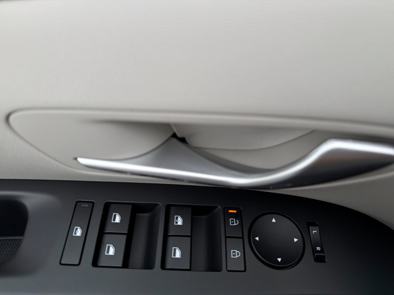 New 2026 Hyundai Tucson Blue SE AWD/4WD image 16