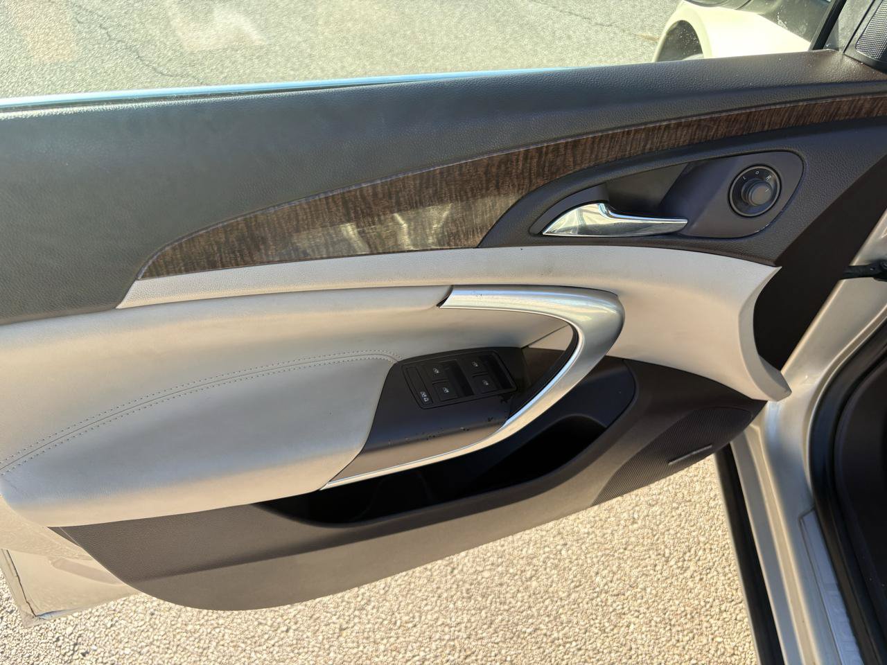 Used 2013 Buick Regal Premium FWD image 18