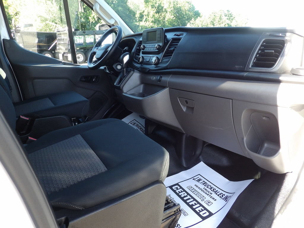 Used 2025 Ford Transit 250 Low Roof w/ Exterior Upgrade Package RWD image 31