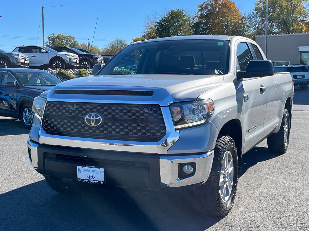 Used 2019 Toyota Tundra SR5 AWD/4WD image 6
