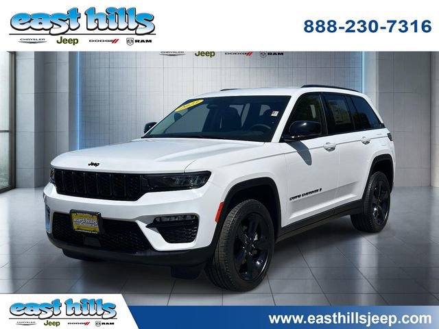 Certified 2023 Jeep Grand Cherokee Limited w/ Black Appearance Package AWD/4WD image 7