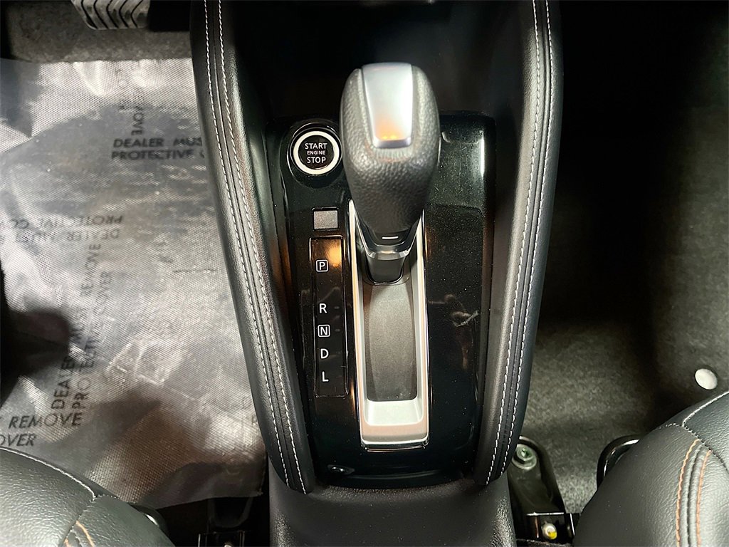 Used 2020 Nissan Kicks SR w/ SR Premium Package image 16