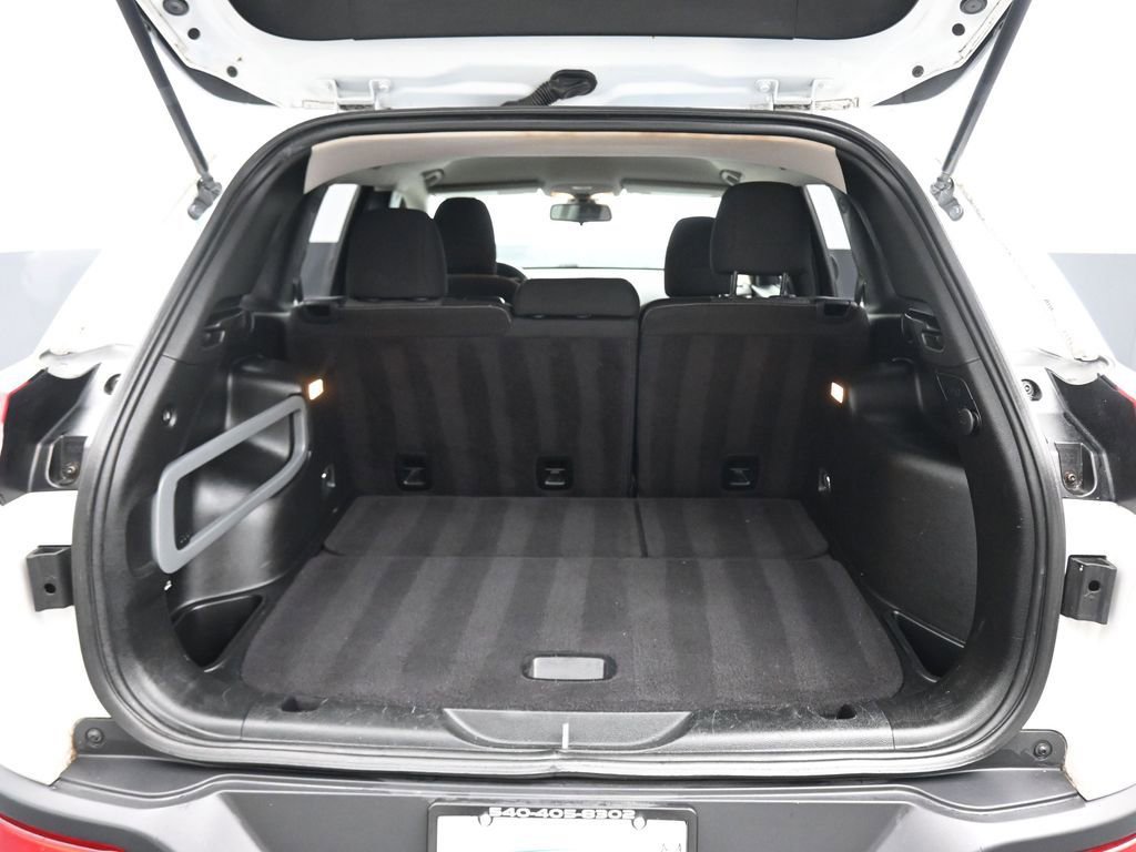 Used 2017 Jeep Cherokee Sport w/ Cold Weather Group image 41
