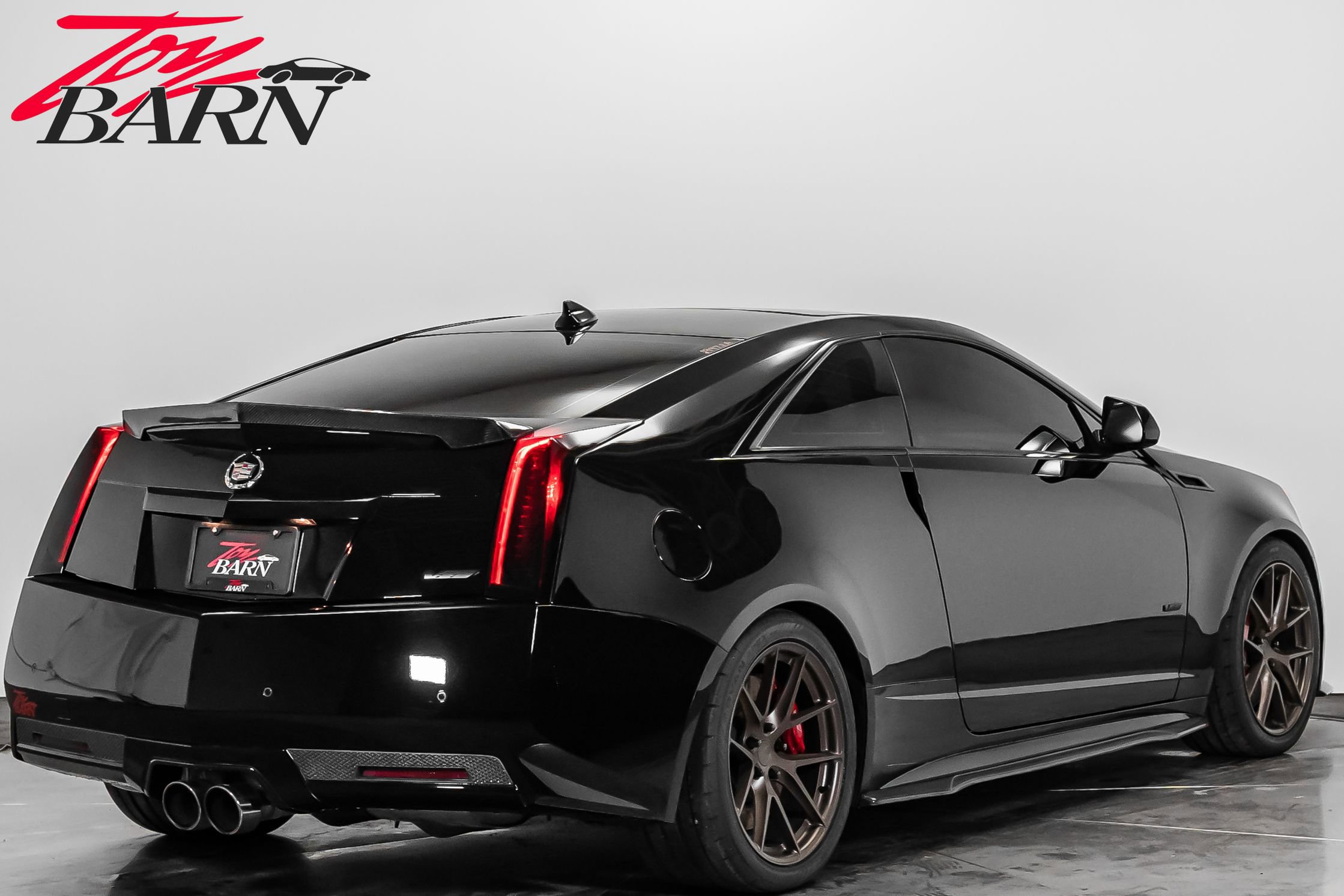 Used 2014 Cadillac CTS V w/ Wood Trim Package image 5