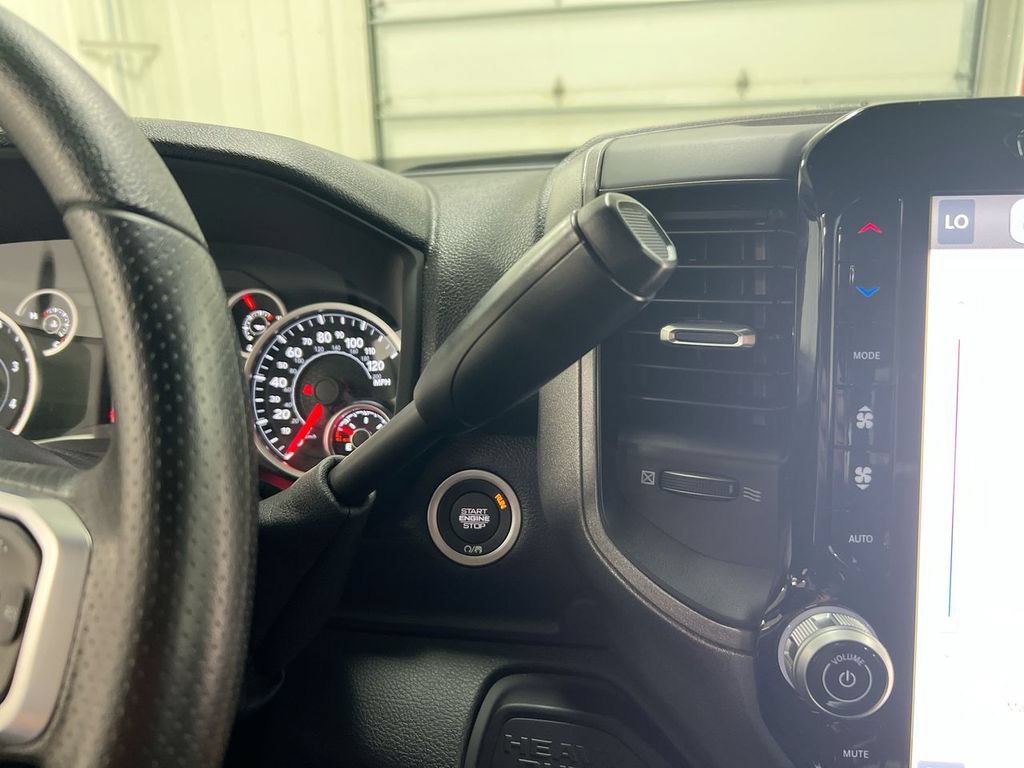 New 2026 RAM 3500 Tradesman AWD/4WD image 13