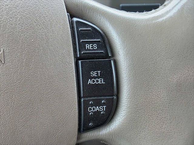 Used 2004 Ford F250 Lariat AWD/4WD image 28