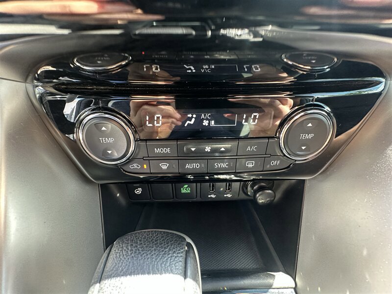 Used 2019 Mitsubishi Eclipse Cross AWD image 21