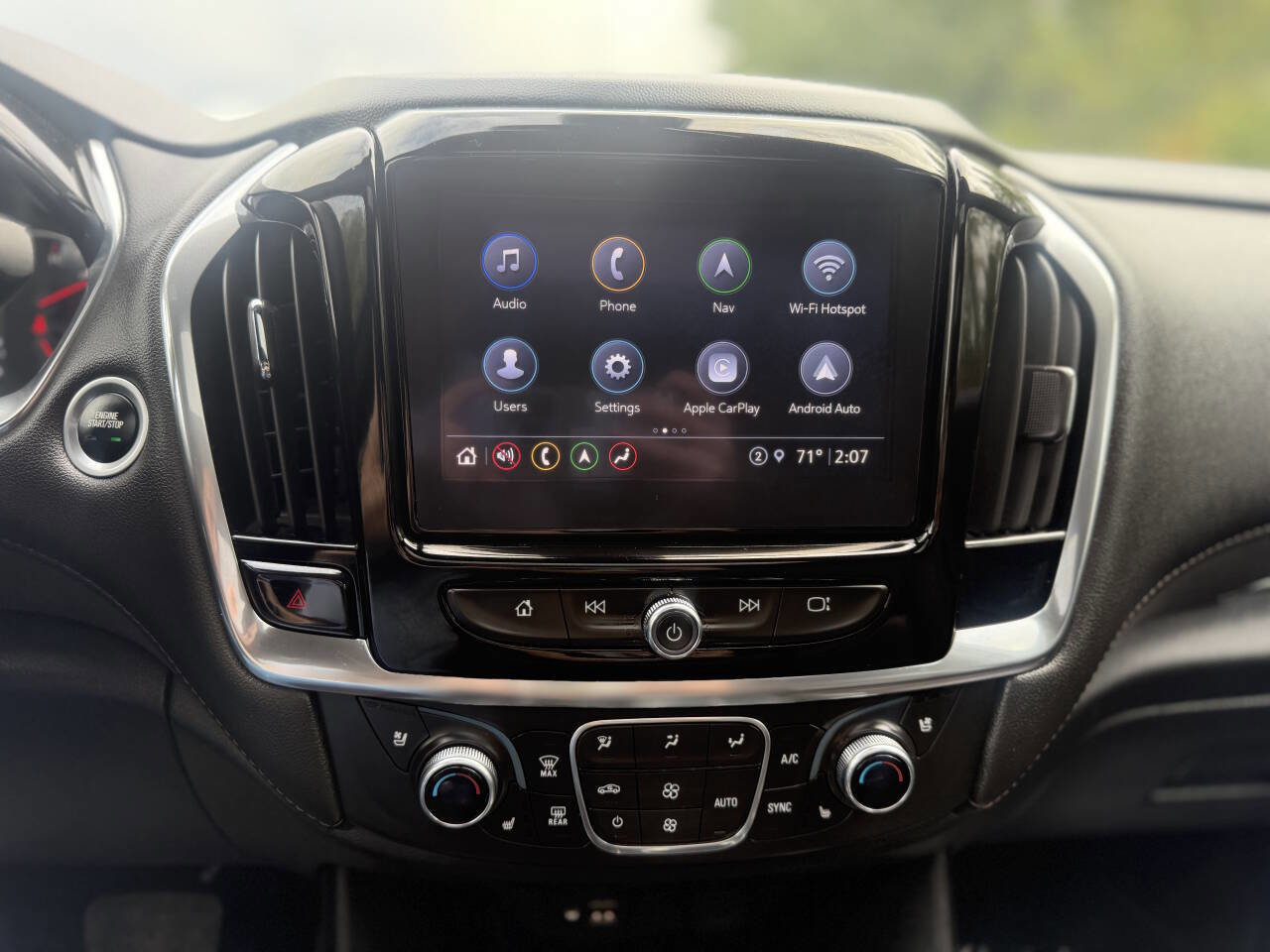 Used 2022 Chevrolet Traverse High Country image 11