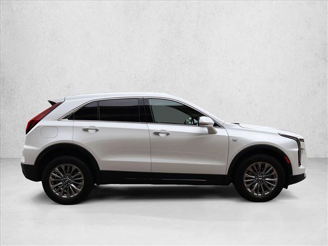 Used 2024 Cadillac XT4 Premium Luxury AWD/4WD image 5