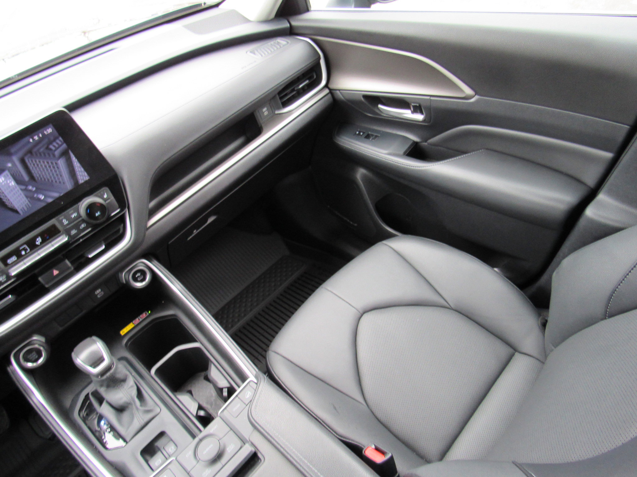 Used 2025 Toyota Grand Highlander XLE image 39