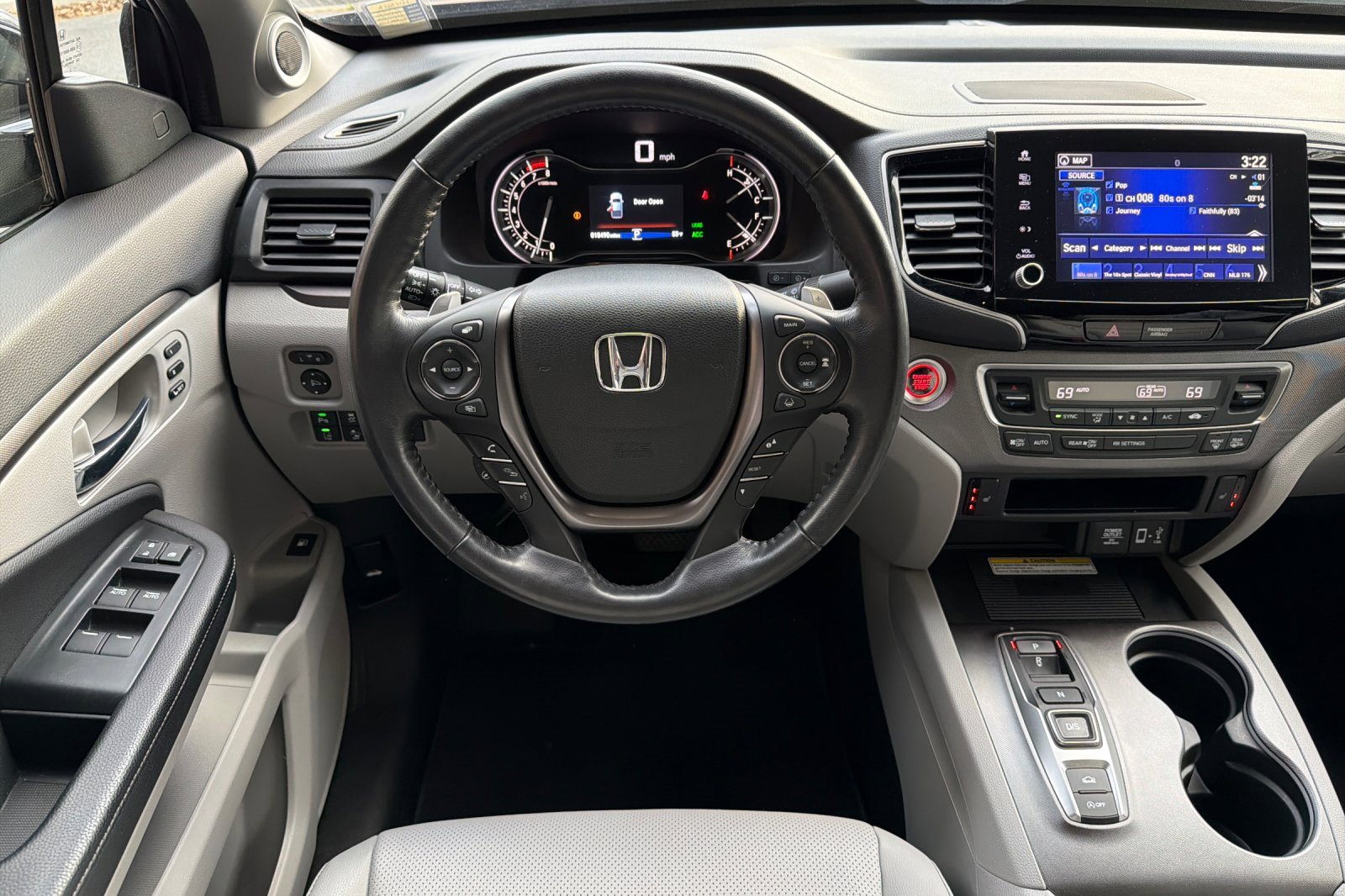 Used 2022 Honda Ridgeline RTL-E image 19