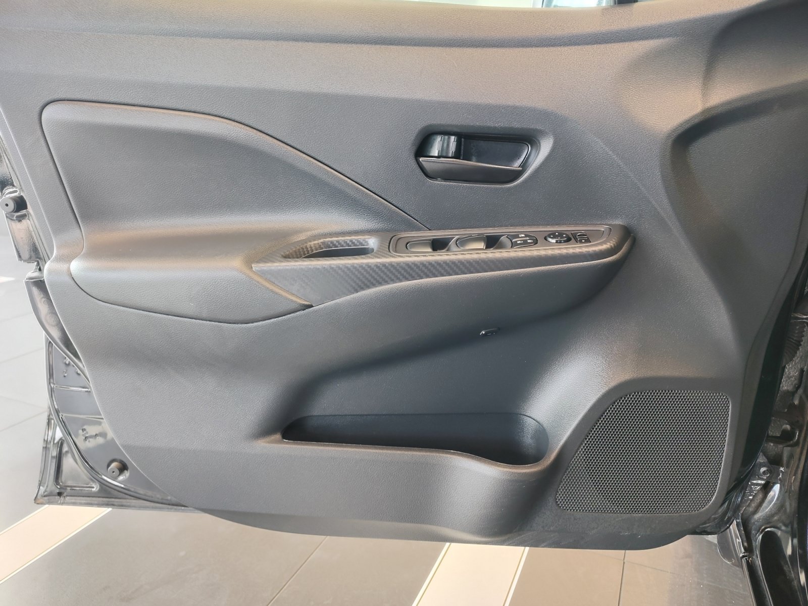 Used 2024 Nissan Versa S w/ S Plus Package FWD image 26