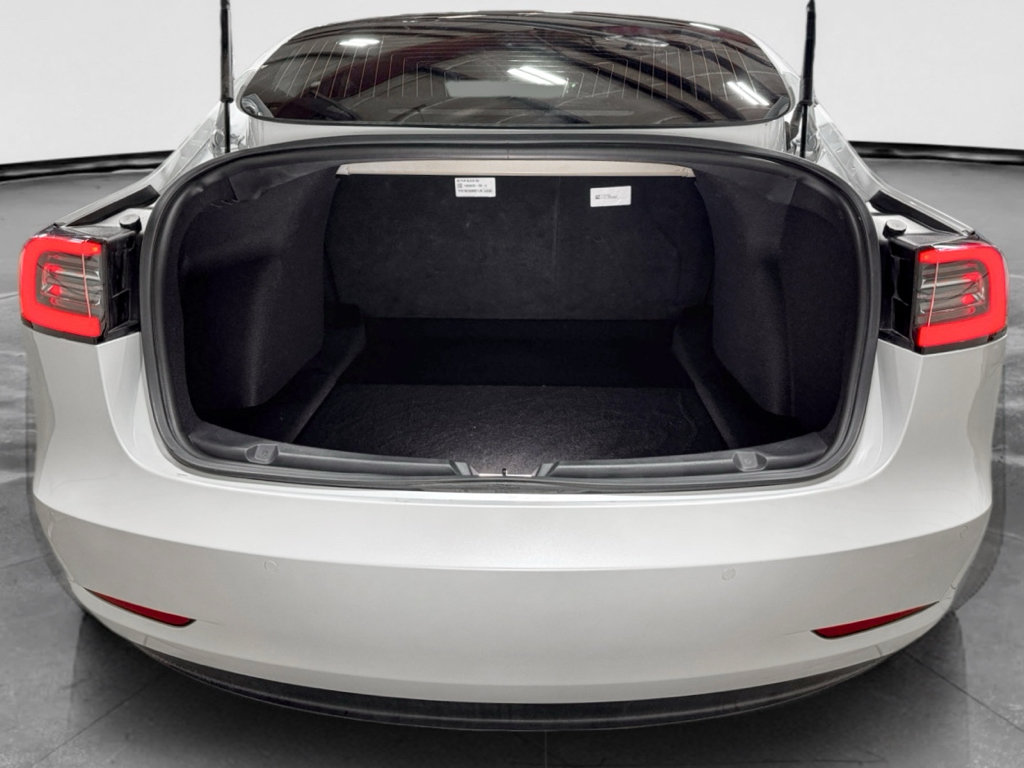 Used 2019 Tesla Model 3 Performance AWD/4WD image 26