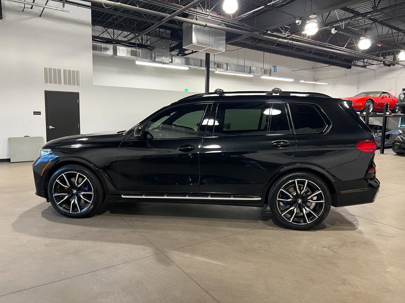 Used 2021 BMW X7 xDrive40i w/ M Sport Package image 6