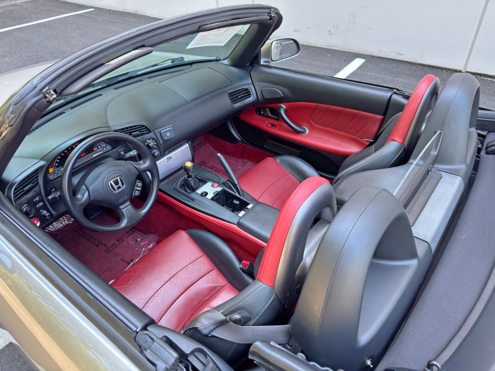 Used 2005 Honda S2000 image 29