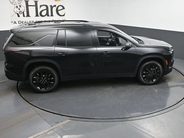 Used 2026 Chevrolet Traverse LT w/ Midnight/Sport Edition FWD image 45