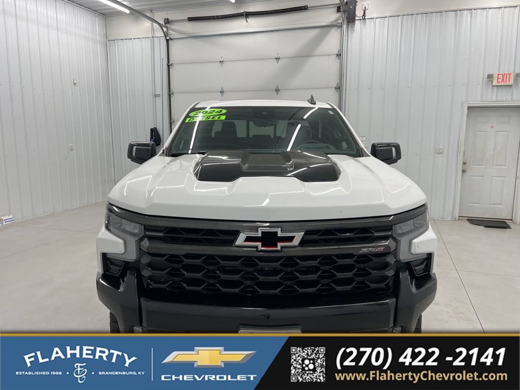Used 2024 Chevrolet Silverado 1500 ZR2 w/ Technology Package AWD/4WD image 7