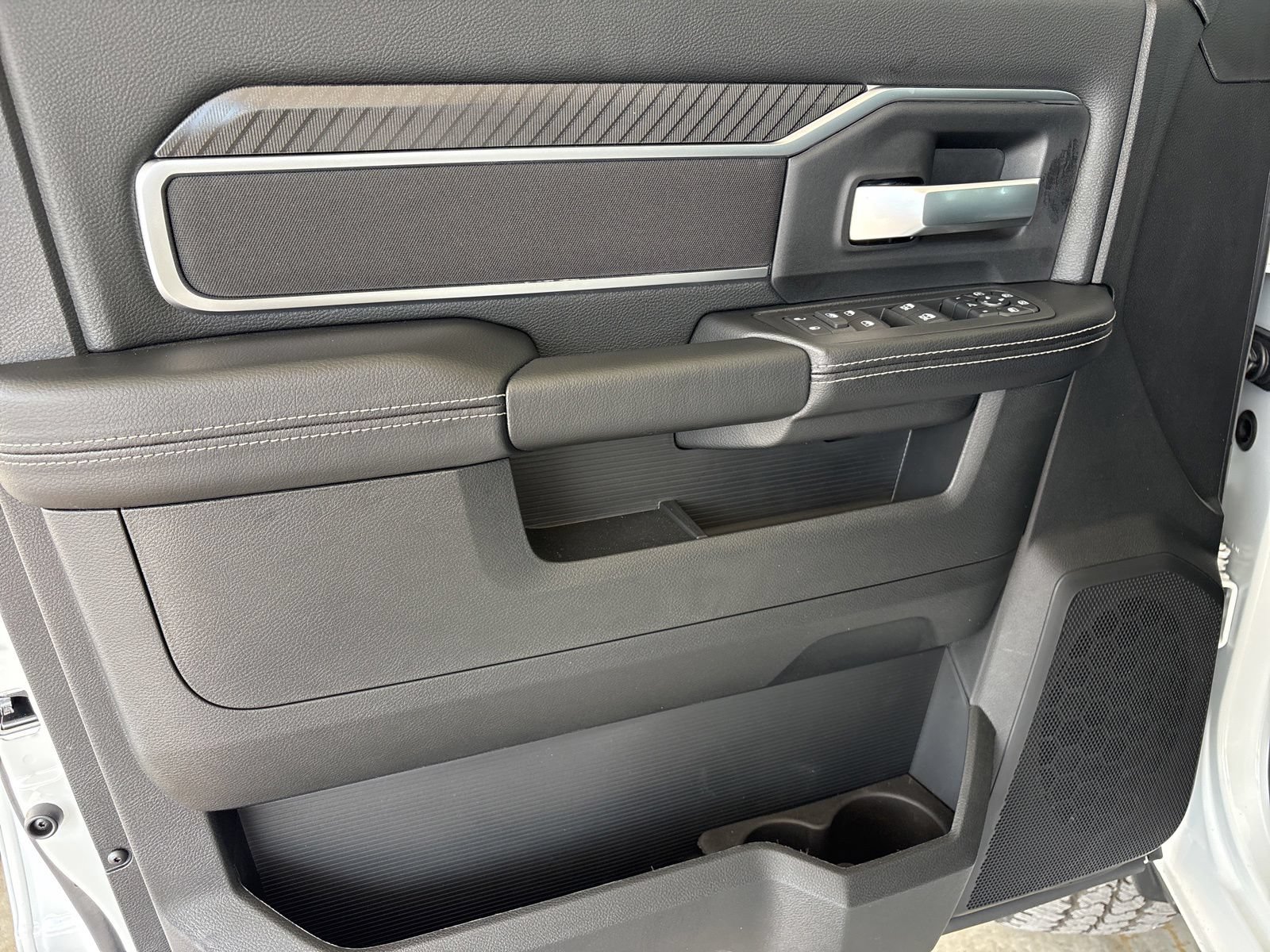 New 2026 RAM 2500 Lone Star AWD/4WD image 10