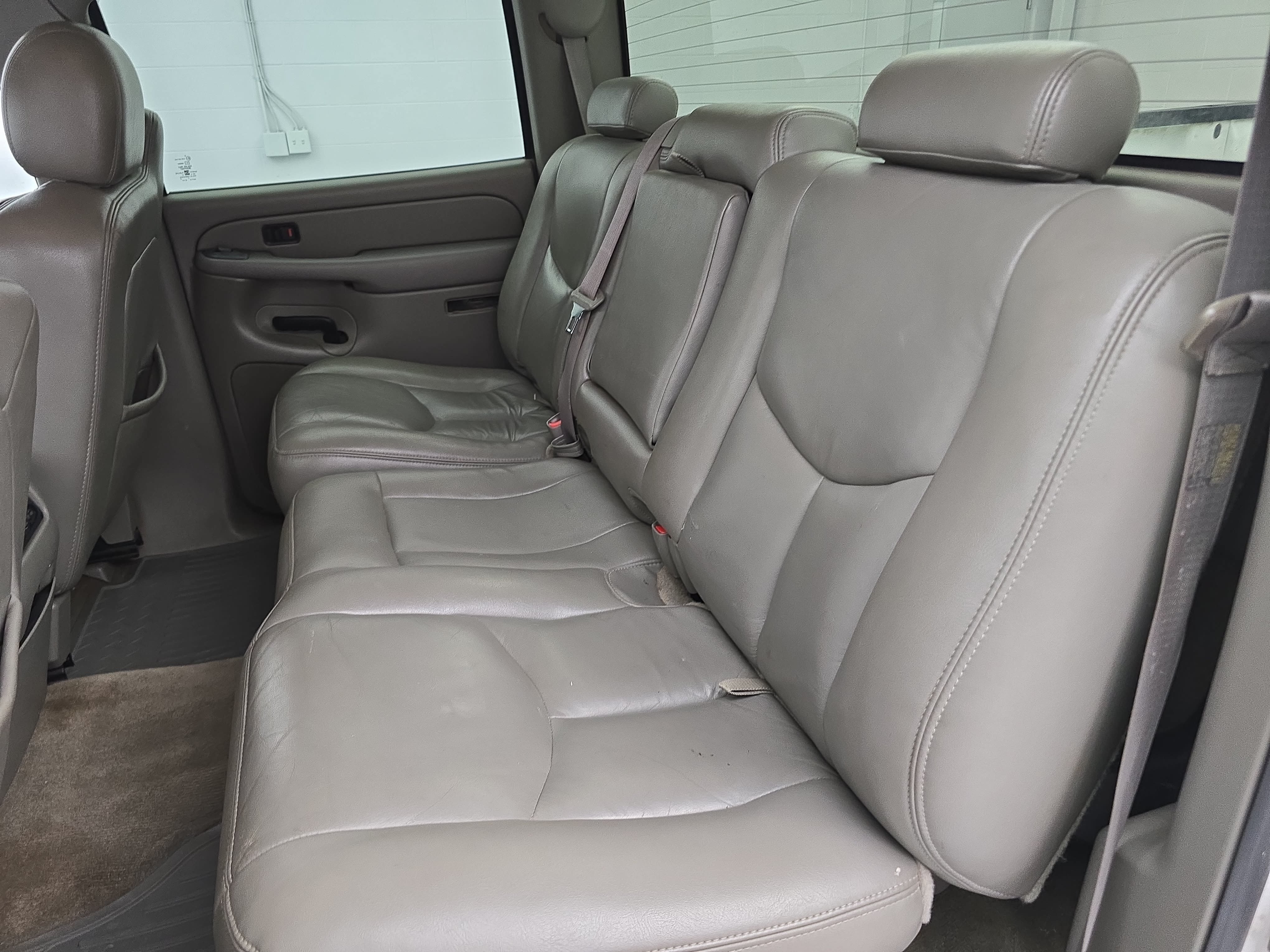 Used 2005 Chevrolet Silverado 1500 4x4 Crew Cab w/ Light Duty Power Package image 15
