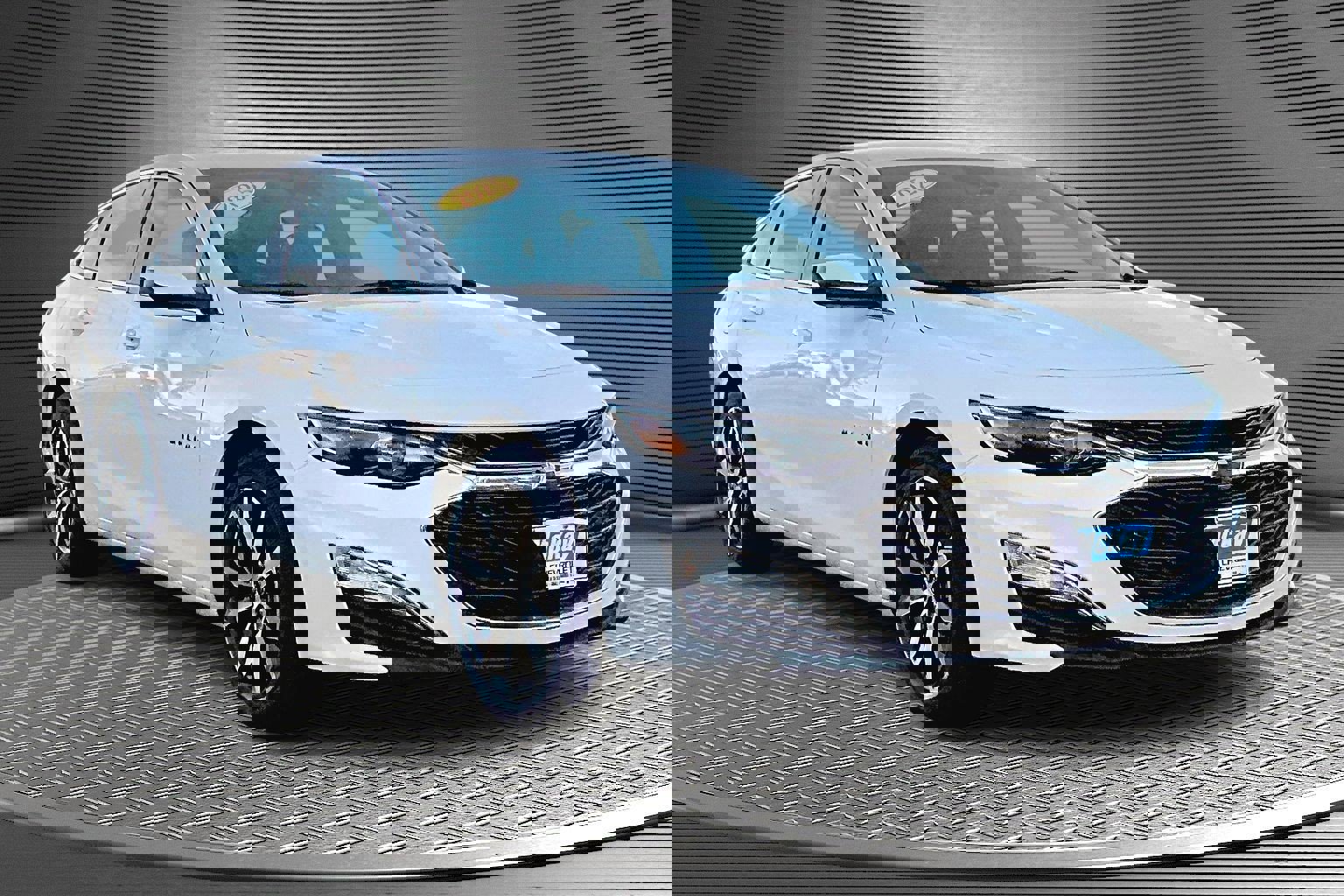 Used 2025 Chevrolet Malibu RS