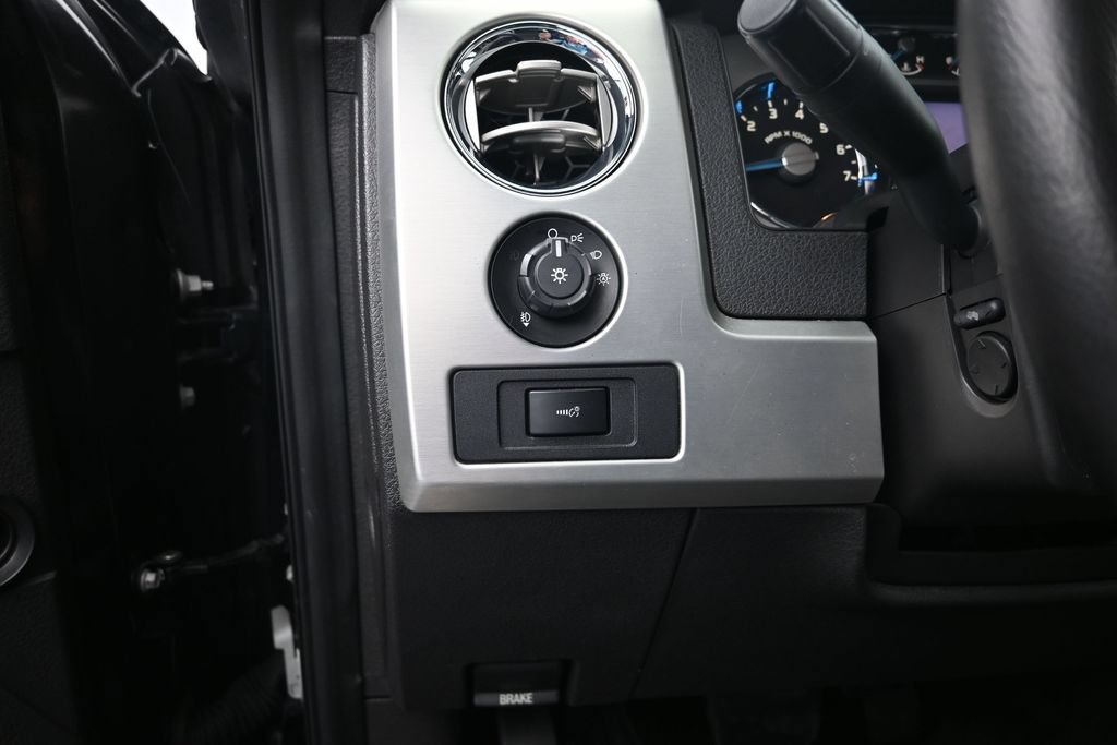 Used 2013 Ford F150 Platinum AWD/4WD image 12