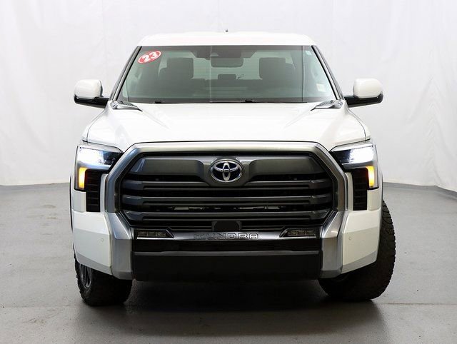 Used 2023 Toyota Tundra Limited image 5