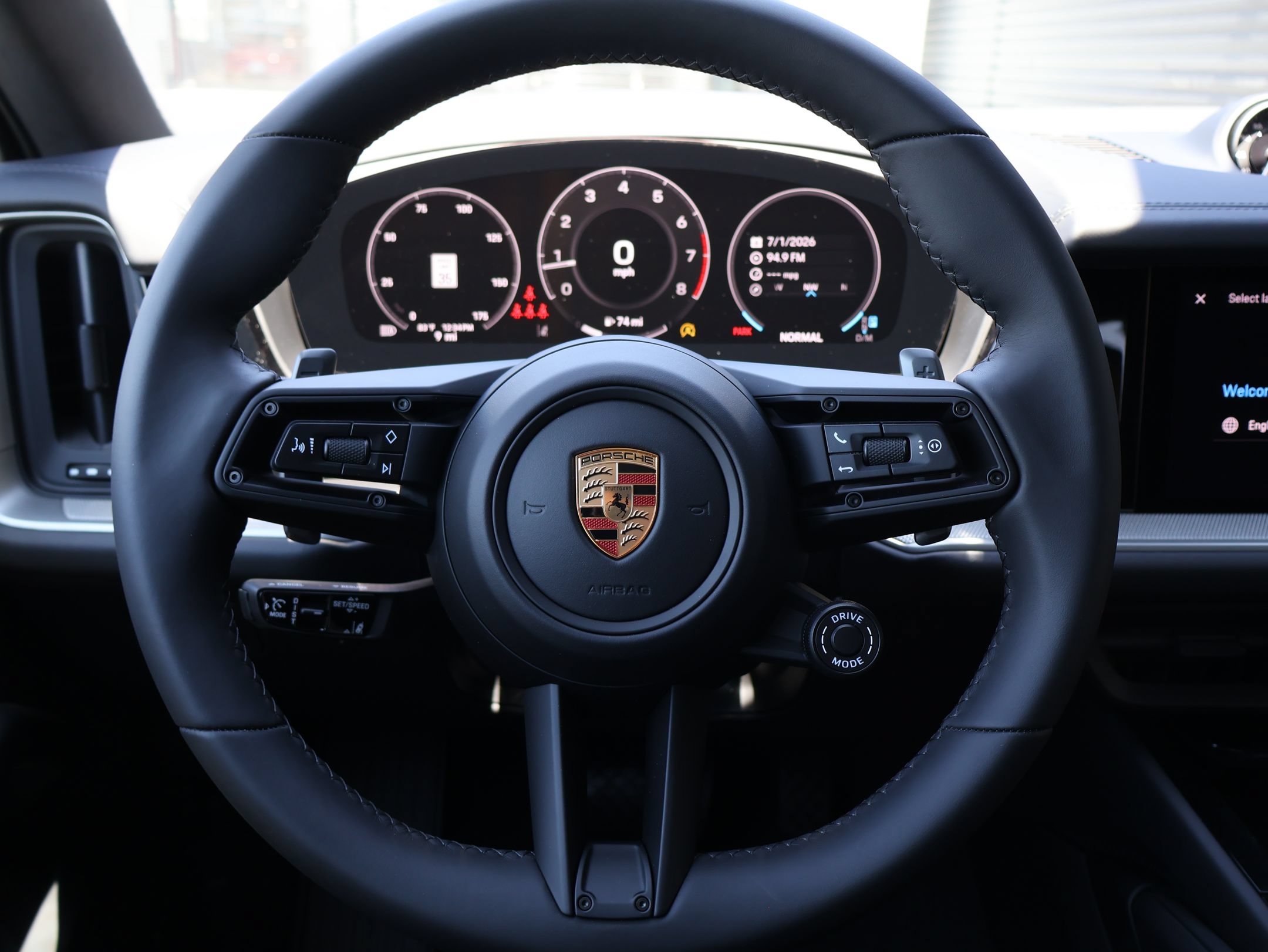 New 2026 Porsche Cayenne Coupe AWD/4WD image 14