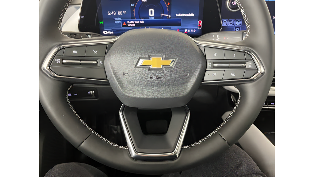 New 2026 Chevrolet Equinox EV LT w/ Convenience Package II AWD/4WD image 16